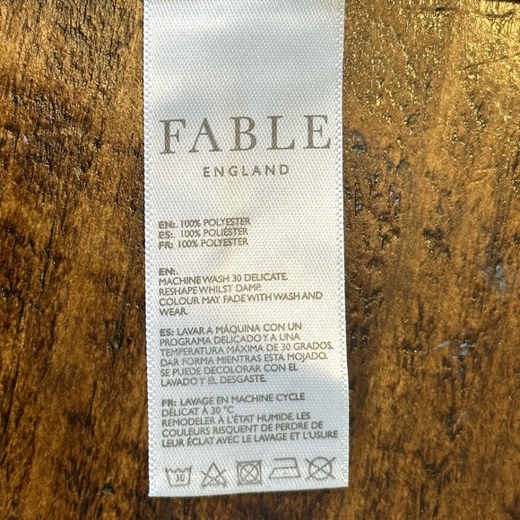 Fable England | Deco Bloom Large Square Scarf, NWT - Picture 8 of 10
